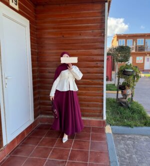 90a19f89-d57b-43f0-b72e-246ce1b342cf Ensemble Ayla